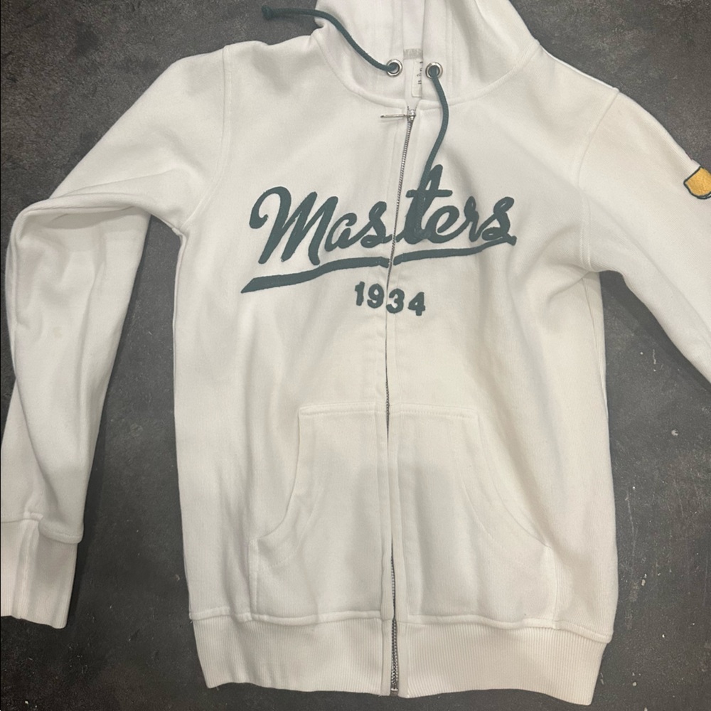 Masters Zip Up
